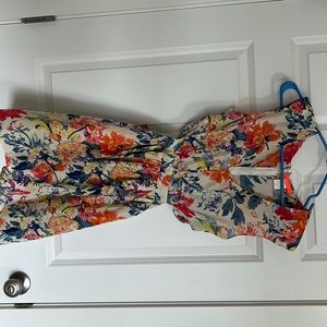 Cutout floral knee mini dress